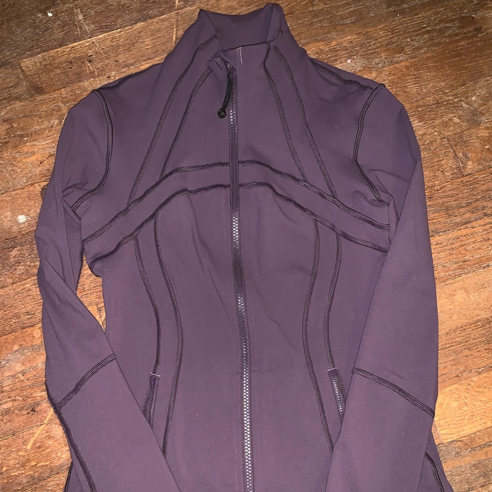 Lululemon defund jacket